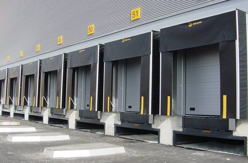 Pretovarne rampe - zaptiven gume, Dock Shelters - NS PRO GATE DOO